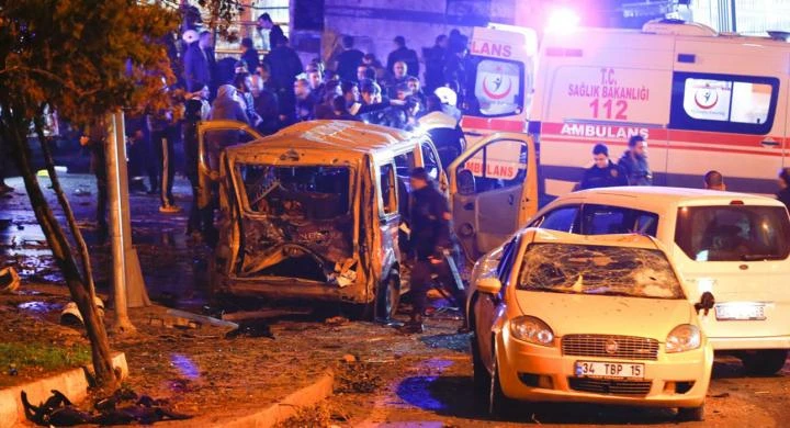 Πολτοποιούνται οι Τούρκοι – Δύο νεκροί από έκρηξη βόμβας στην επαρχία Χακάρι